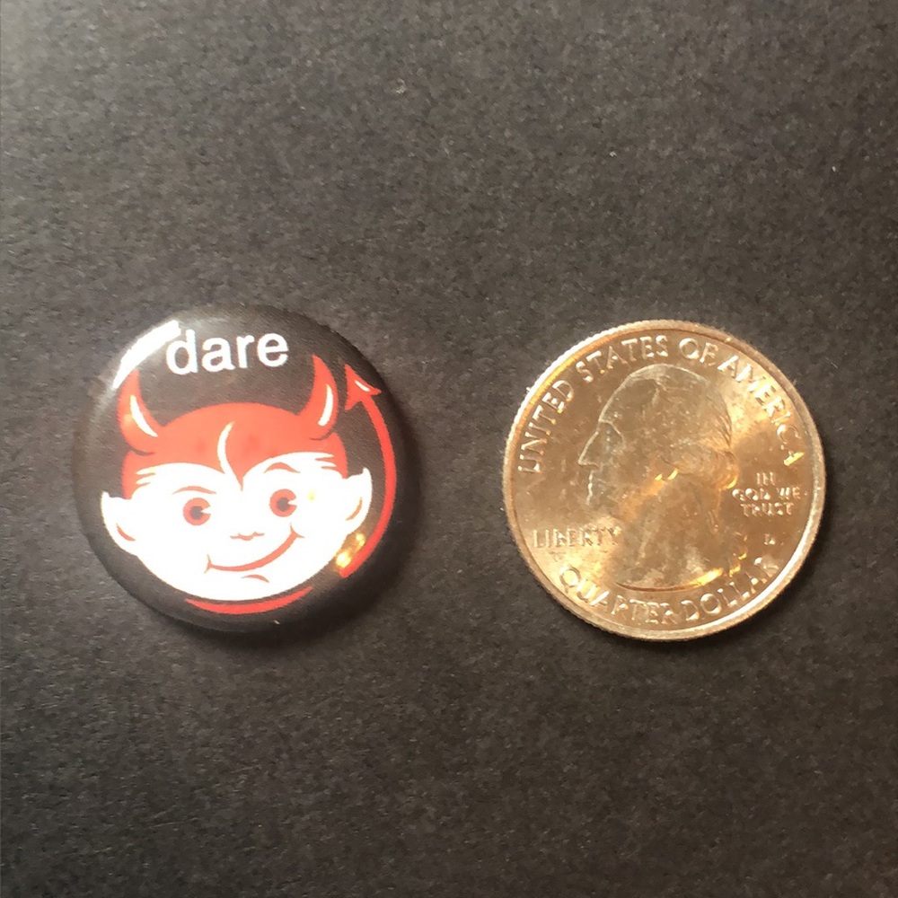 Jane Jenni Pin - Picture 2 of 2